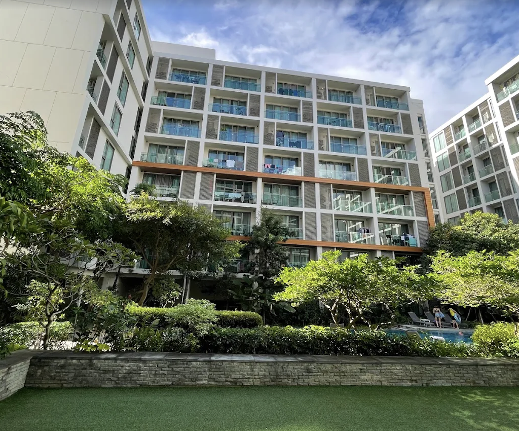 best condos in nimman